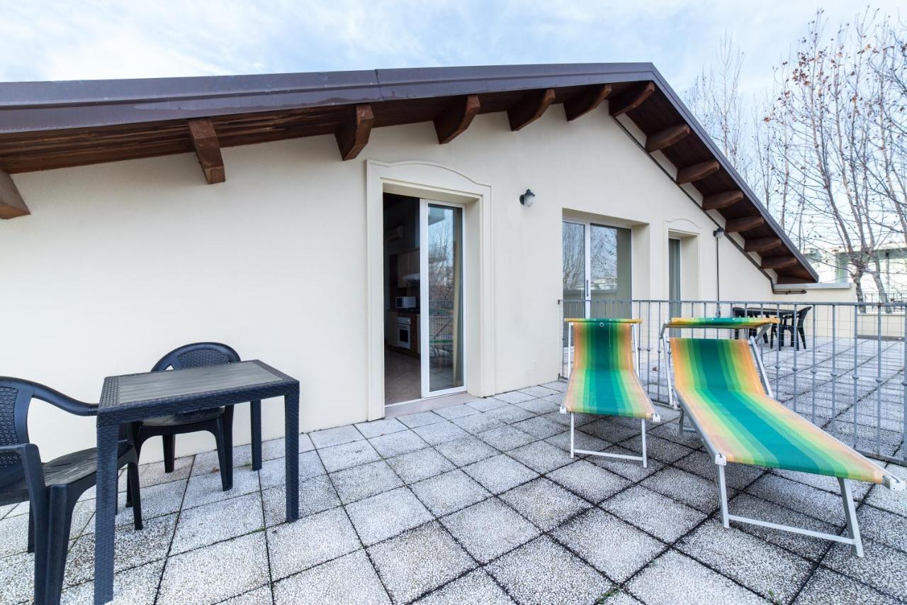 Residenza Melucci Apart otel Rimini Dış mekan fotoğraf