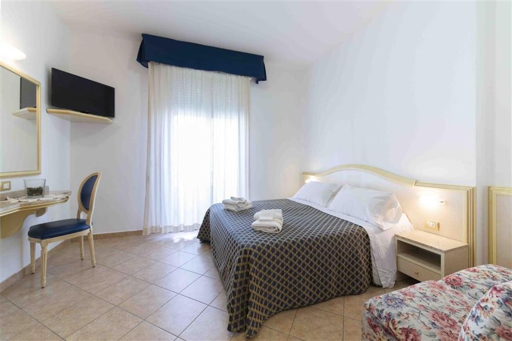 Residenza Melucci Apart otel Rimini Dış mekan fotoğraf