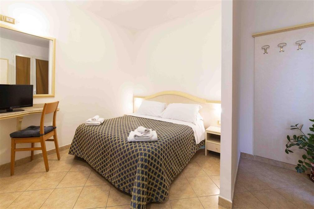Residenza Melucci Apart otel Rimini Dış mekan fotoğraf