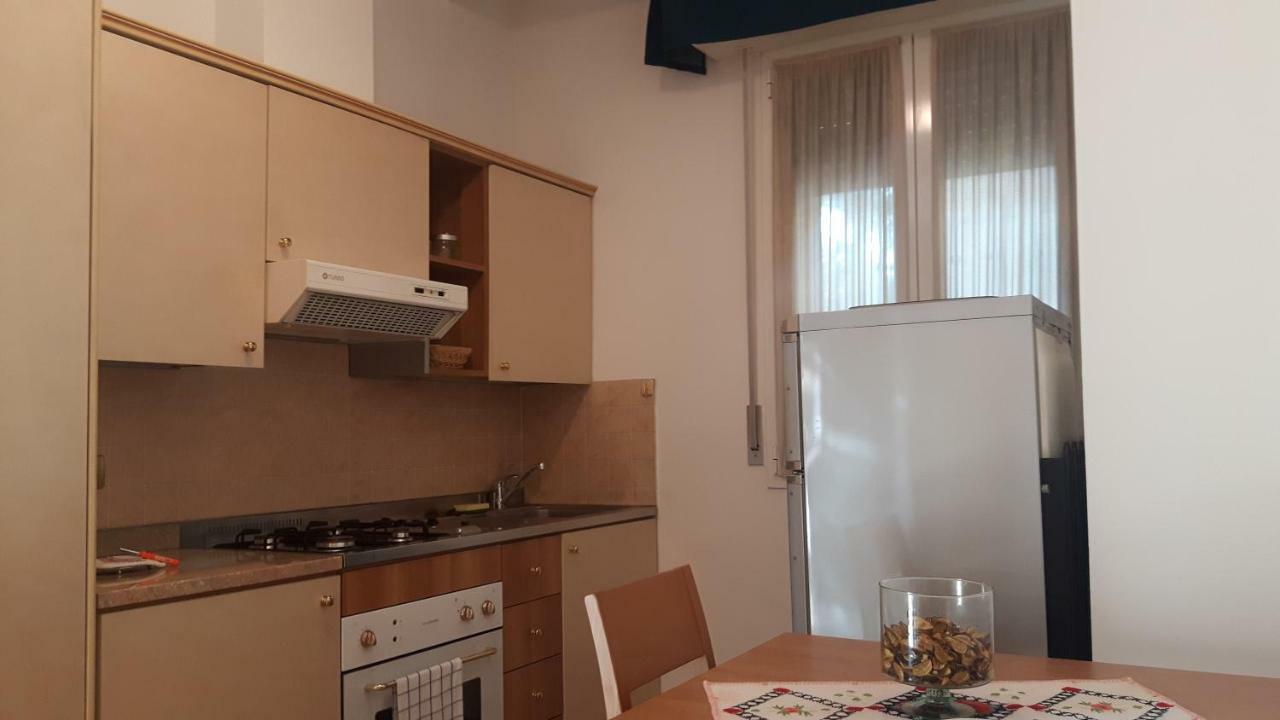 Residenza Melucci Apart otel Rimini Dış mekan fotoğraf